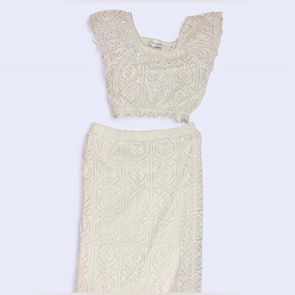Chic Cream Lace Skirt Set